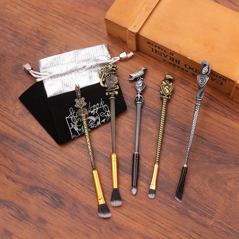 🧸5PC Harry Potter Magic Wand Makeup Brushes