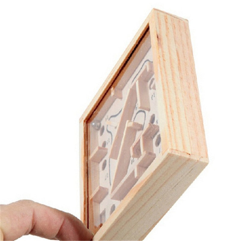 Mini Wooden Ball in Maze Game